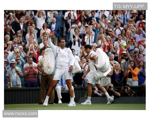 费德勒与梅西的巅峰对决：网球与足球巨星的传奇碰撞