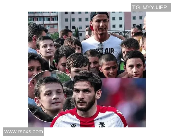 姆巴佩儿时萌照曝光,与C罗携手合影引发网友热议 姆巴佩儿时萌照曝光,与C罗携手合影引发网友热议