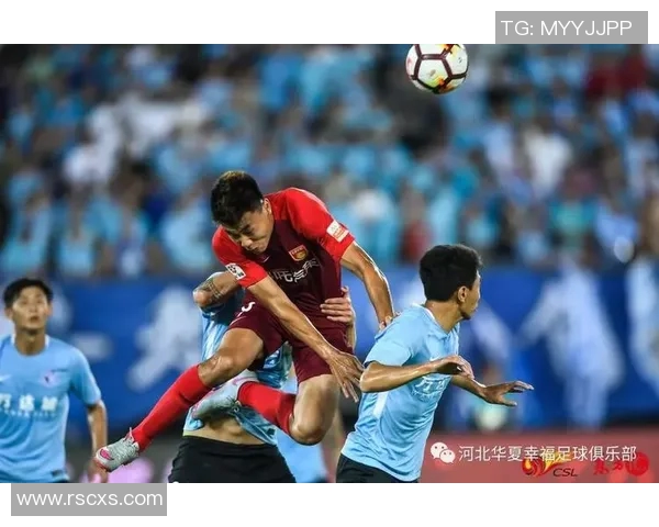 河北队迎战大连一方全力争胜力争积分保级希望再燃