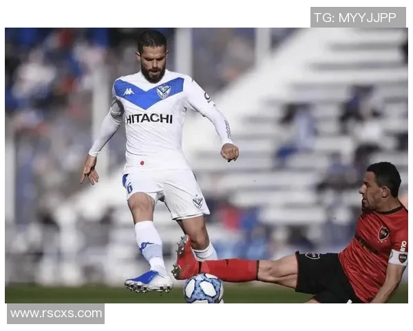 图库曼与班菲尔德的激烈对决谁能笑到最后精彩赛事回顾与分析 图库曼与班菲尔德的激烈对决谁能笑到最后精彩赛事回顾与分析