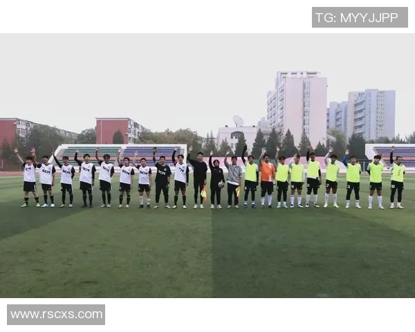 今日华夏对阵恒大激情对决期待精彩瞬间展现足球魅力与团队精神