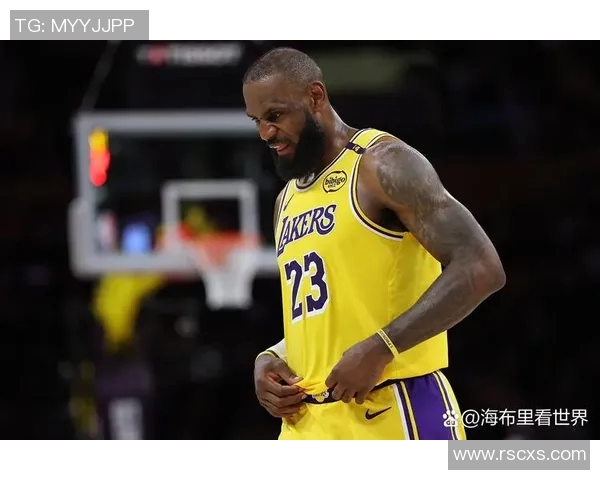 詹姆斯独家专访：我相信球队实力，必然夺得冠