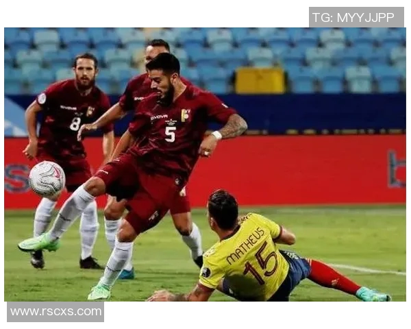 韩国与哥伦比亚的精彩对决揭示了足球战术与团队合作的重要性 韩国与哥伦比亚的精彩对决揭示了足球战术与团队合作的重要性