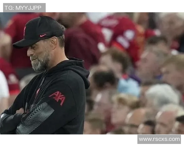 葡萄牙与荷兰激战正酣精彩对决引发球迷热议与期待 葡萄牙与荷兰激战正酣精彩对决引发球迷热议与期待