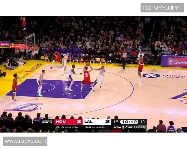 火箭与湖人激战正酣精彩比赛直播全程回顾与分析 火箭与湖人激战正酣精彩比赛直播全程回顾与分析